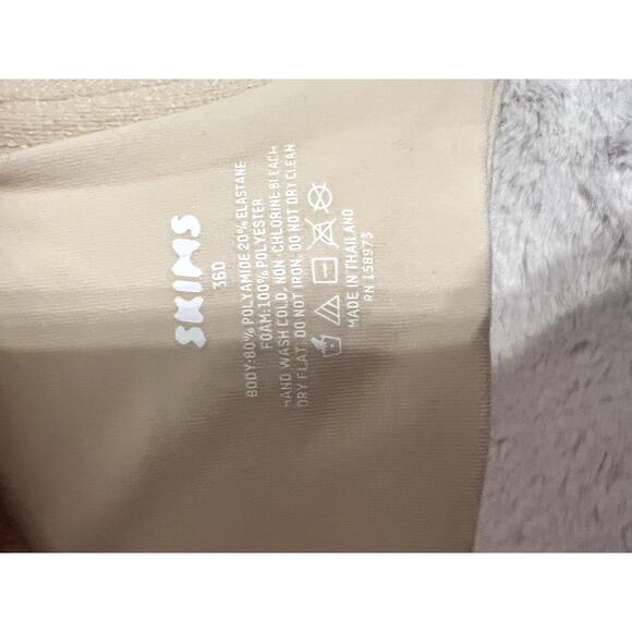 SKIMS Fits Everybody T-Shirt Bra in Sand size 36D - Picture 6 of 6